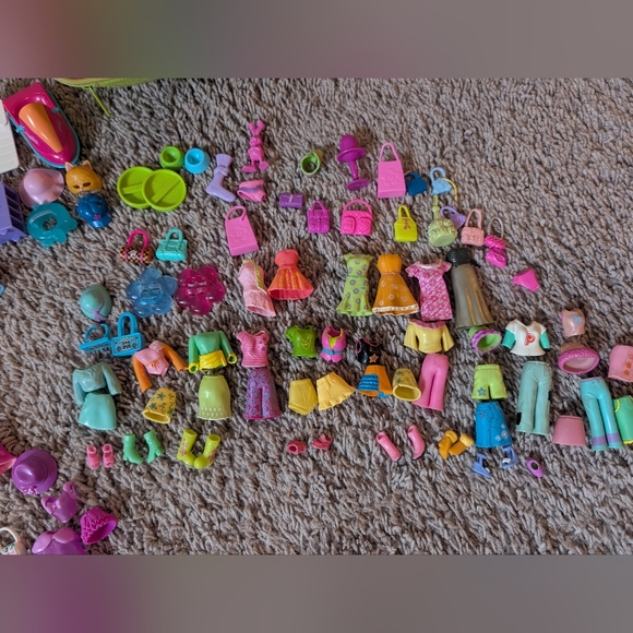 Colorful Doll Set - Picture 2 of 9